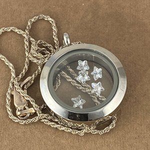 Keepsake Locket CZ's & 18 in 925 Silver Chain